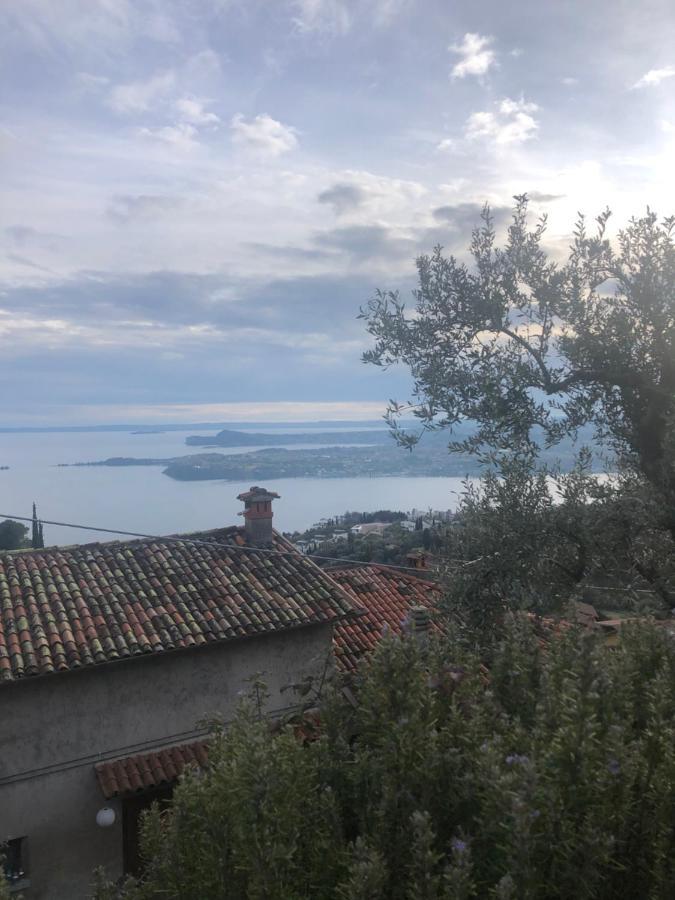 La Casa Di Andrea Apartment Gardone Riviera Exterior photo